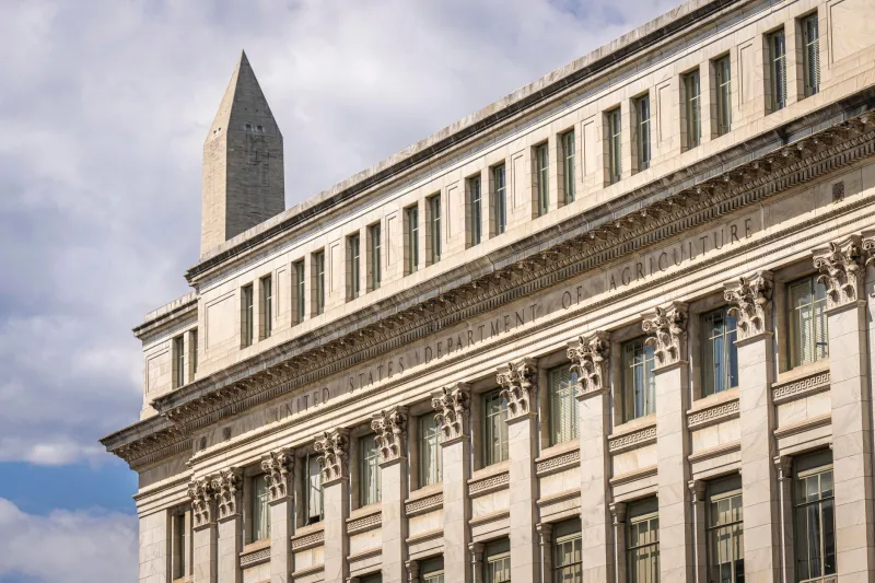 Regulatory Capture in Plain Sight: Systematically Tracing the Career Paths of Financial Oversight Officials